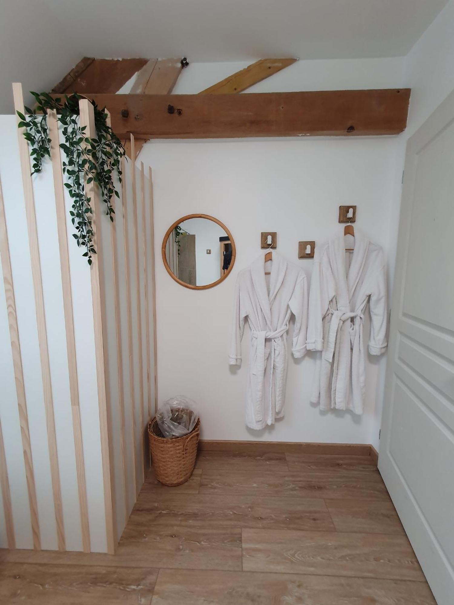Au Domaine Du Bois Joubert Bed & Breakfast Luzillé Eksteriør bilde